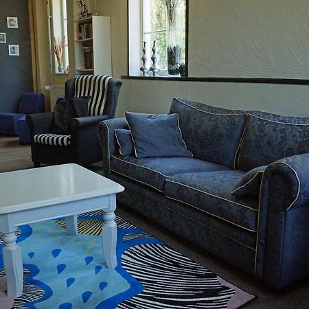 Overloon D'N Twist Bed & Breakfast エクステリア 写真