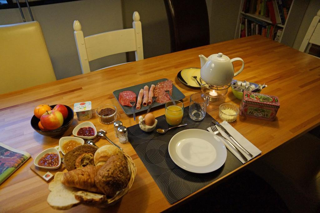 Overloon D'N Twist Bed & Breakfast エクステリア 写真